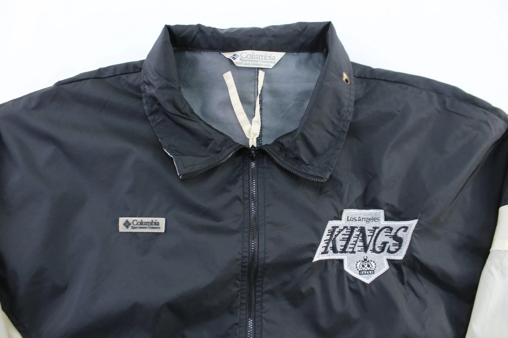 90's Los Angeles Kings Embroidered Black & Grey Zip Up Jacket