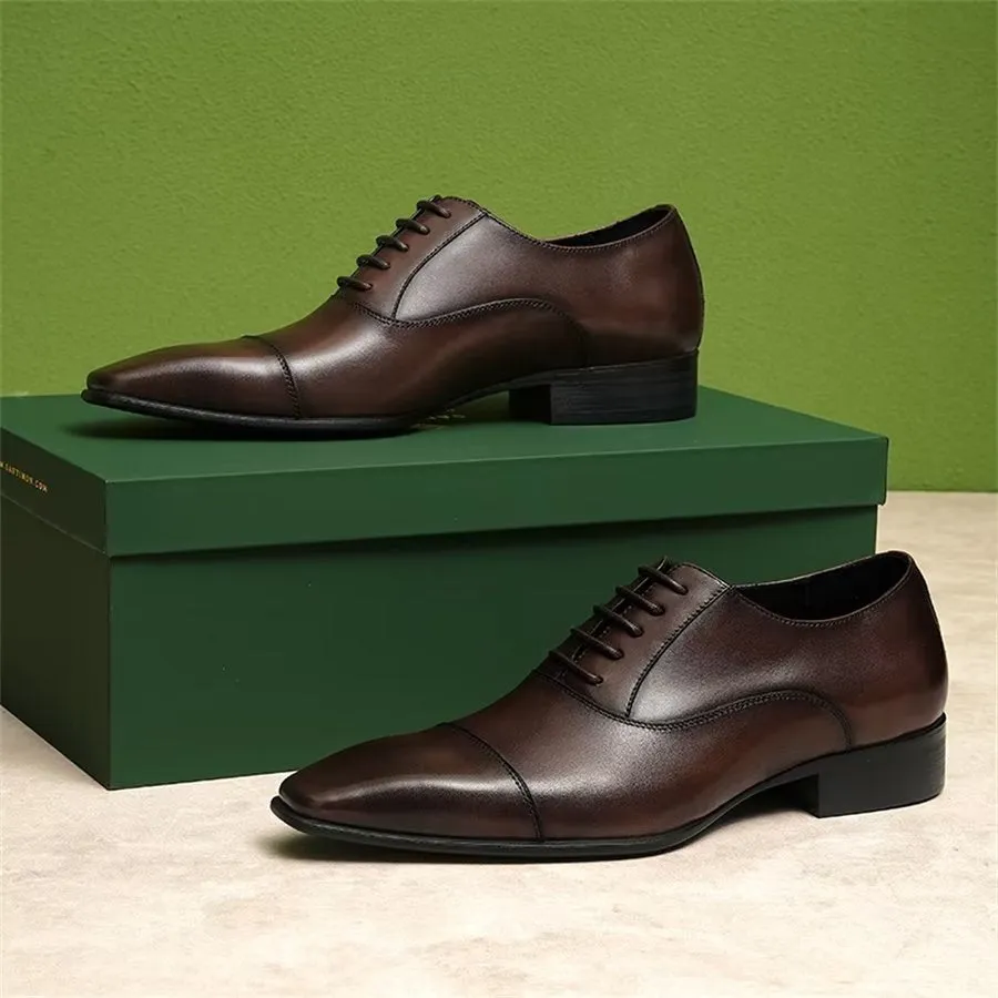 Elegant Carved British Leather Corporate Shoes