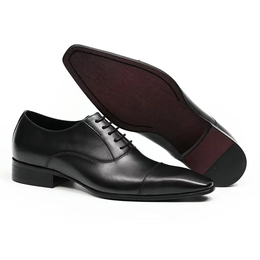 Elegant Carved British Leather Corporate Shoes