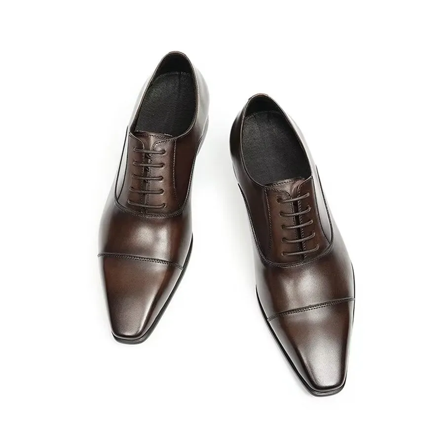 Elegant Carved British Leather Corporate Shoes