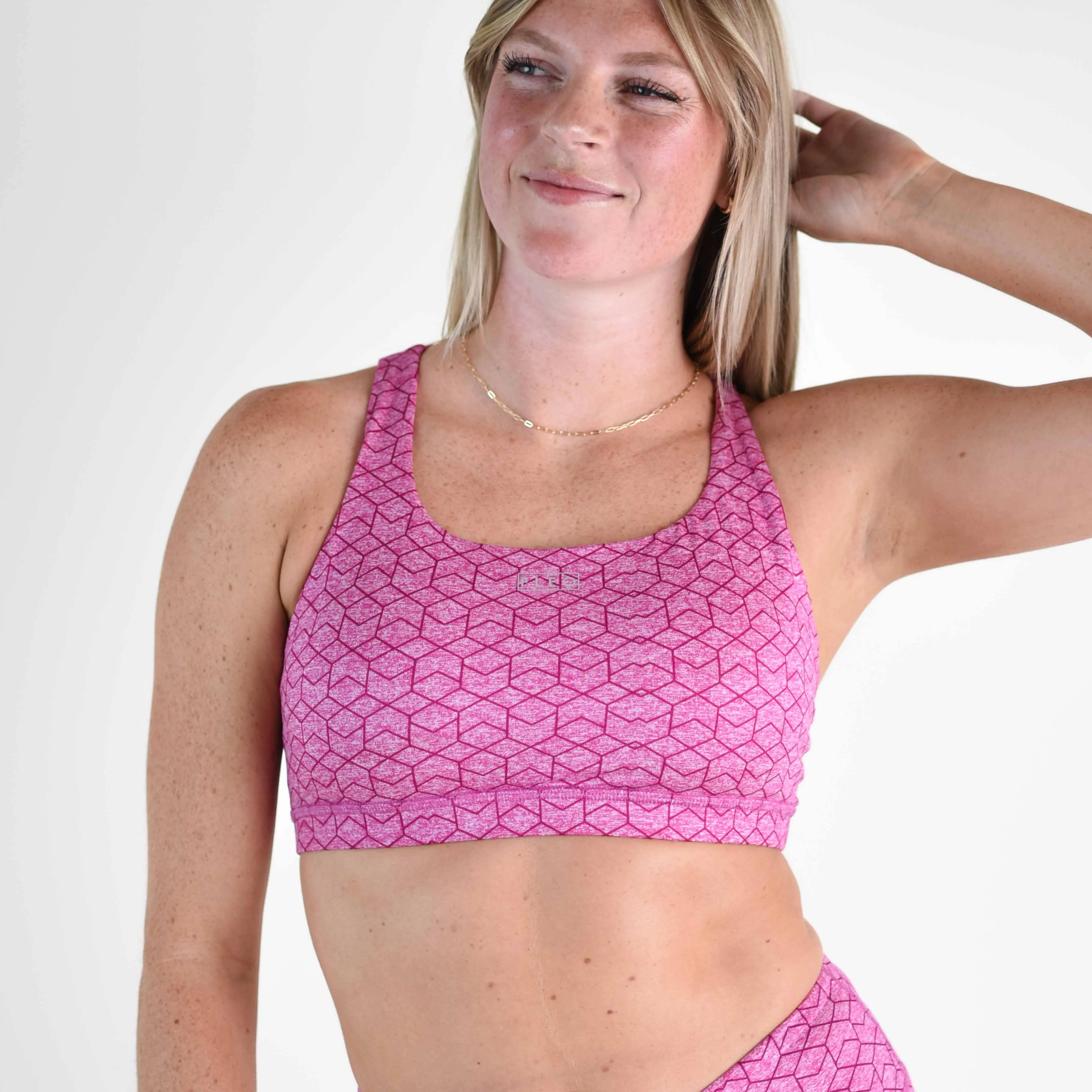 FLEO Isla Sports Bra - Heather Fuchsia Geo