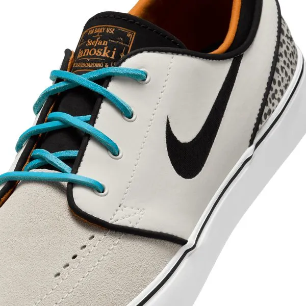 Nike SB Zoom Janoski OG  Electric Phantom - Chlorine Blue - Black