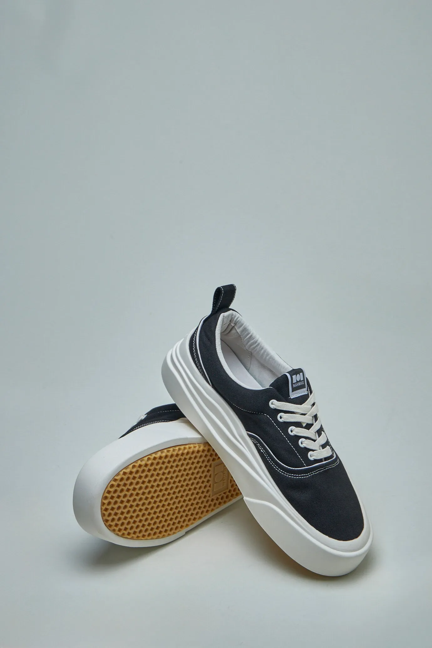 Ollie Sneakers